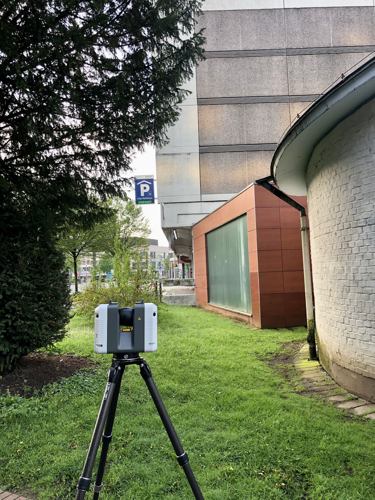 Bestandserfassung mit 3D Laserscanner Leica RTC 360 und NavVis VLX
