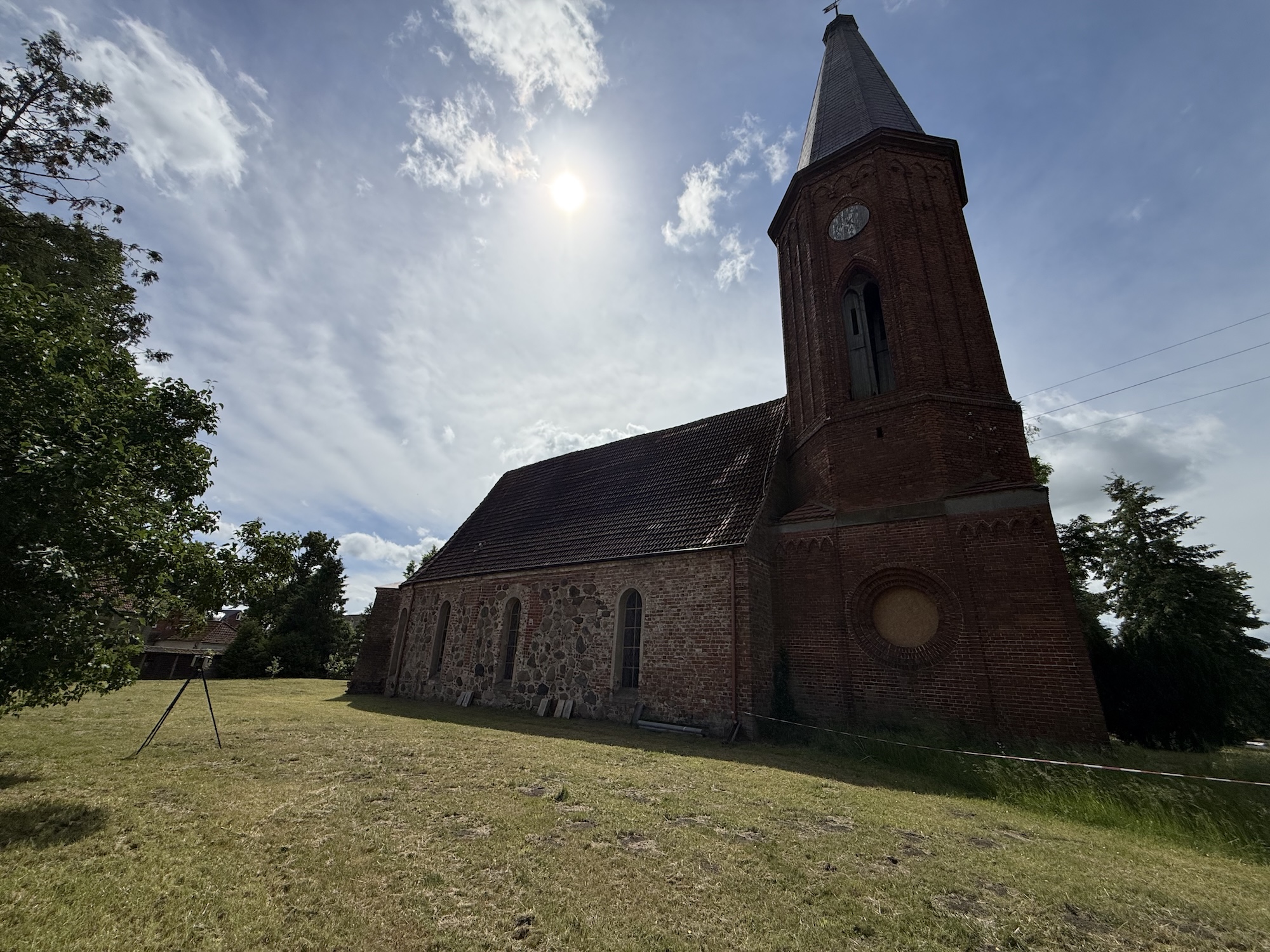 Laserscanning :: präzise 2D Planungsdaten für denkmalgeschützte Kirche