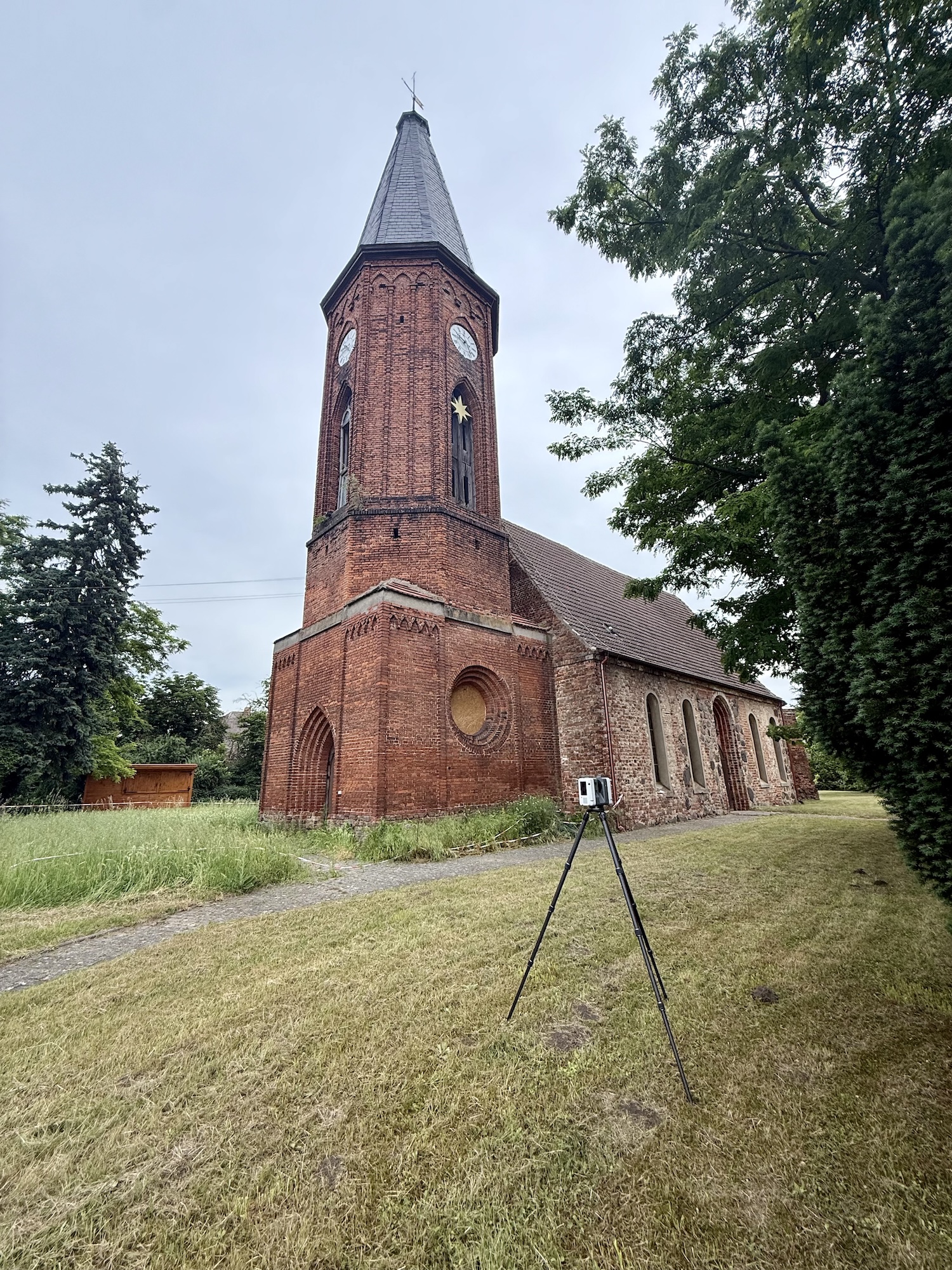 2D Bestandspläne :: Laserscanning Kirche Wachow
